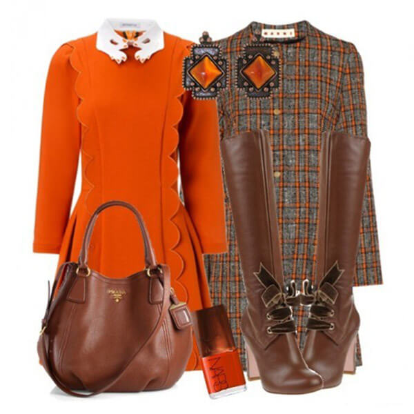 коричневые и оранжевый в одежде